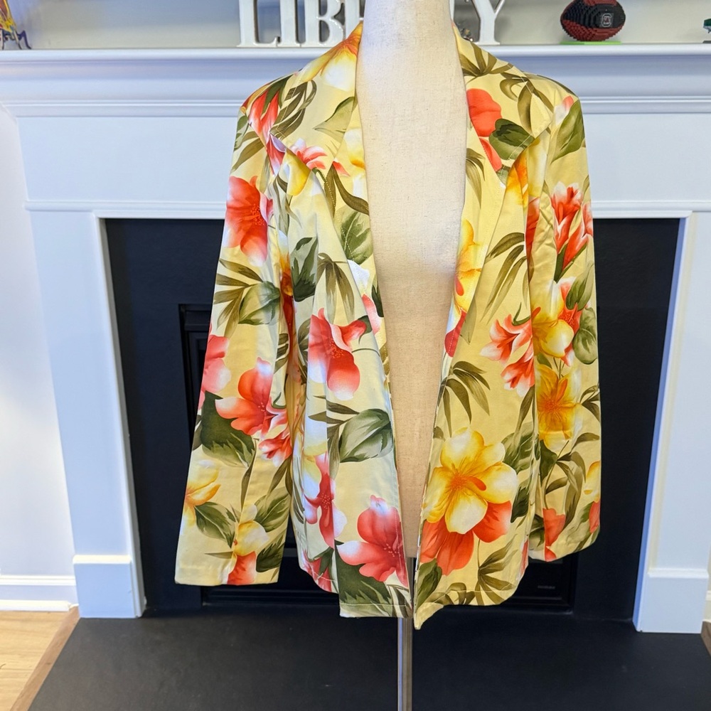 Sunset Cove Floral Blazer – Tropical Yellow & Coral – Large